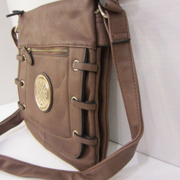 Unbranded Brown Leather Large Crossbody 3 Compartments Zipper Gold Accents - Picture 8 of 14